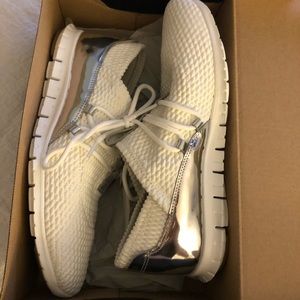 Cole Haan zero grand white as 8 NEW NEVER WORN